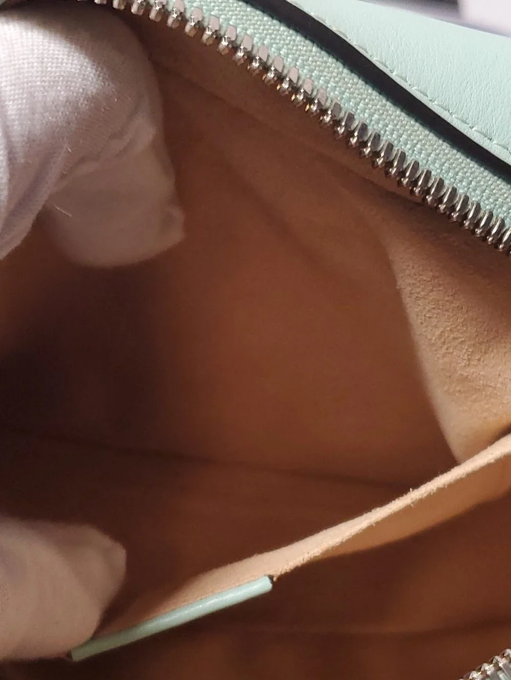 Gucci Marmont Quilted Camera Pastel Stripe Camera Bag -Blue, Pink, Yellow & Mint - Picture 10 of 12